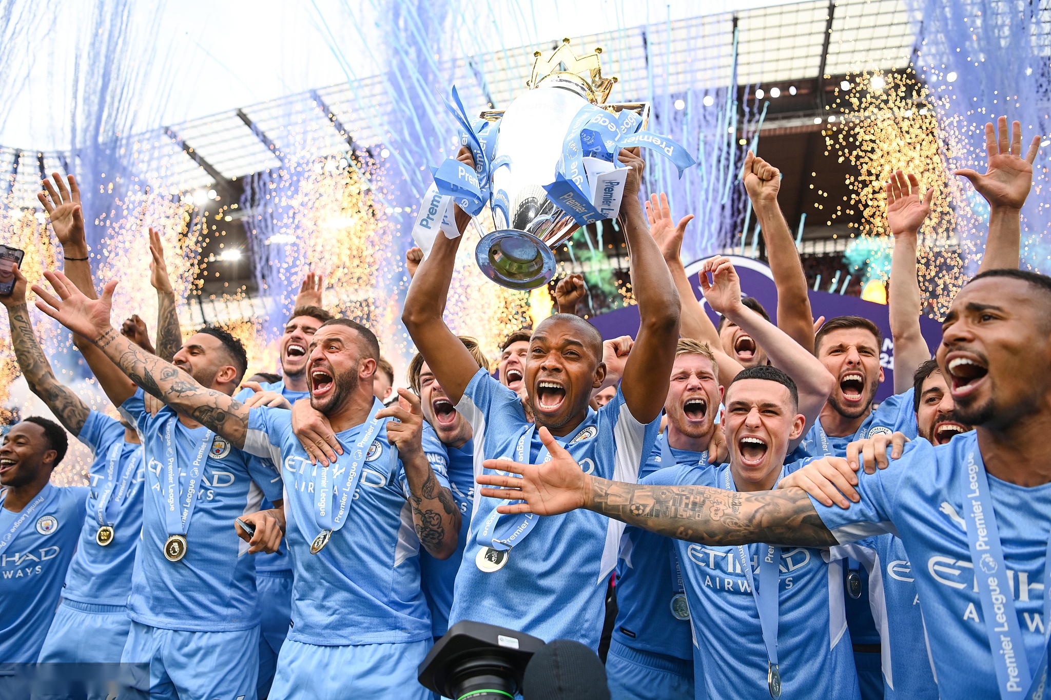 纽卡斯尔联 纽卡斯尔联